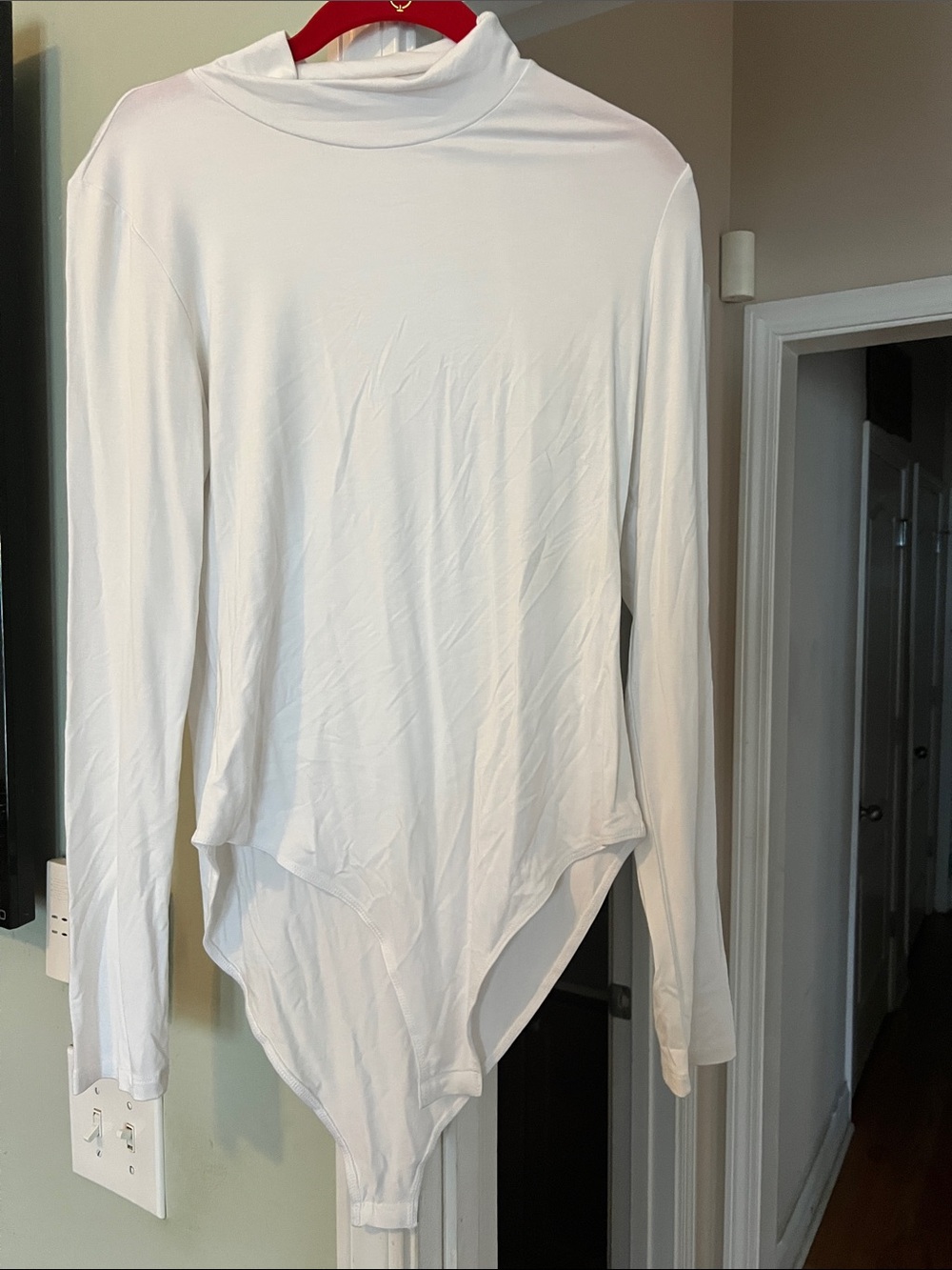 Mango white long-sleeve top from MANGOPOP
